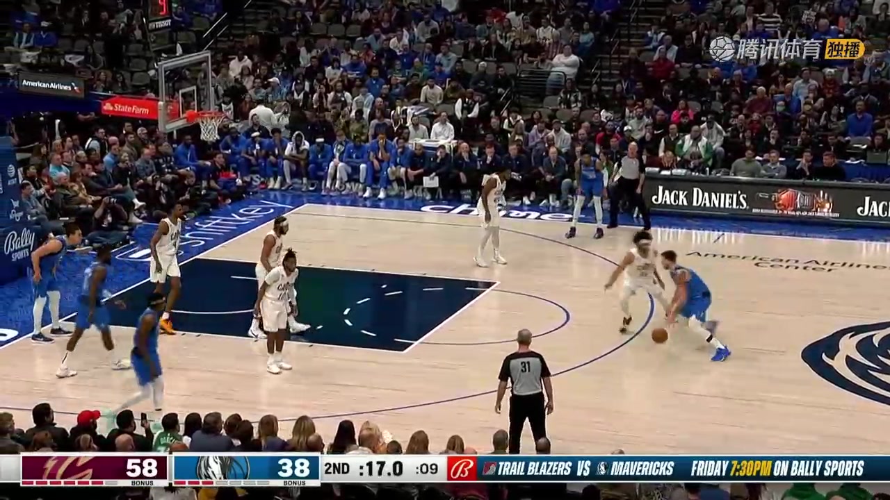 魔術(shù)師附體！東契奇神仙不看人背傳 畢竟周最佳助攻TOP10！